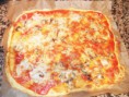 PIZZA CASERA
